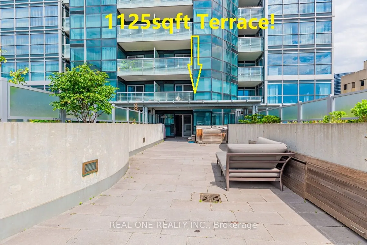 386 Yonge Street, #1408