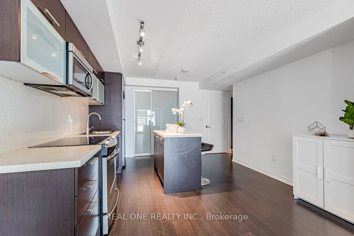 386 Yonge Street, #1408