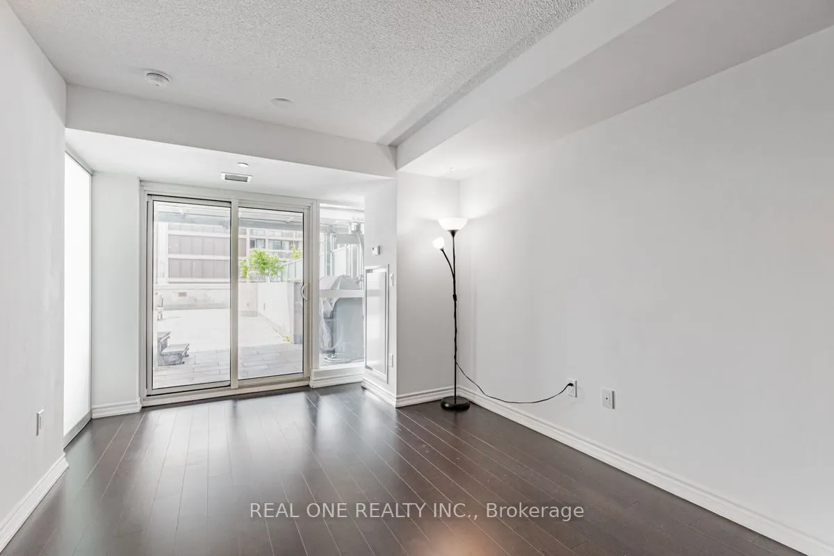 386 Yonge Street, #1408