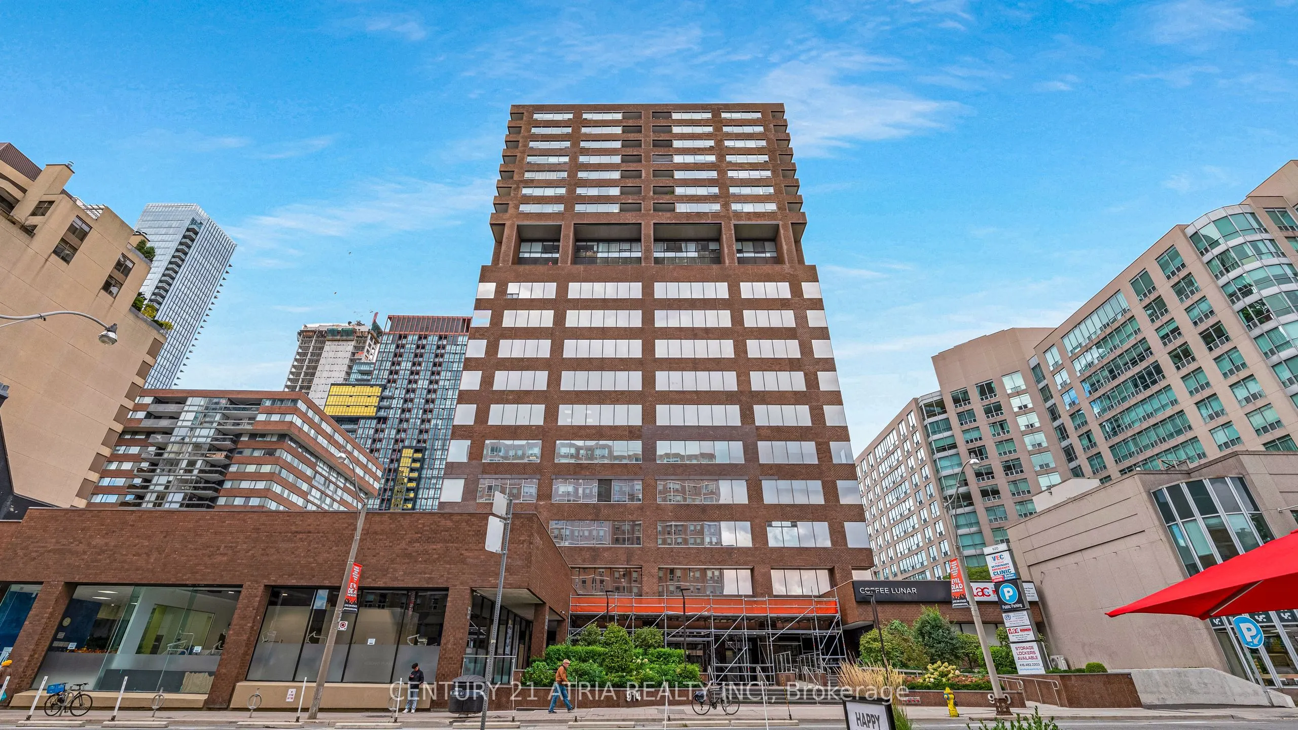914 Yonge Street, #1911