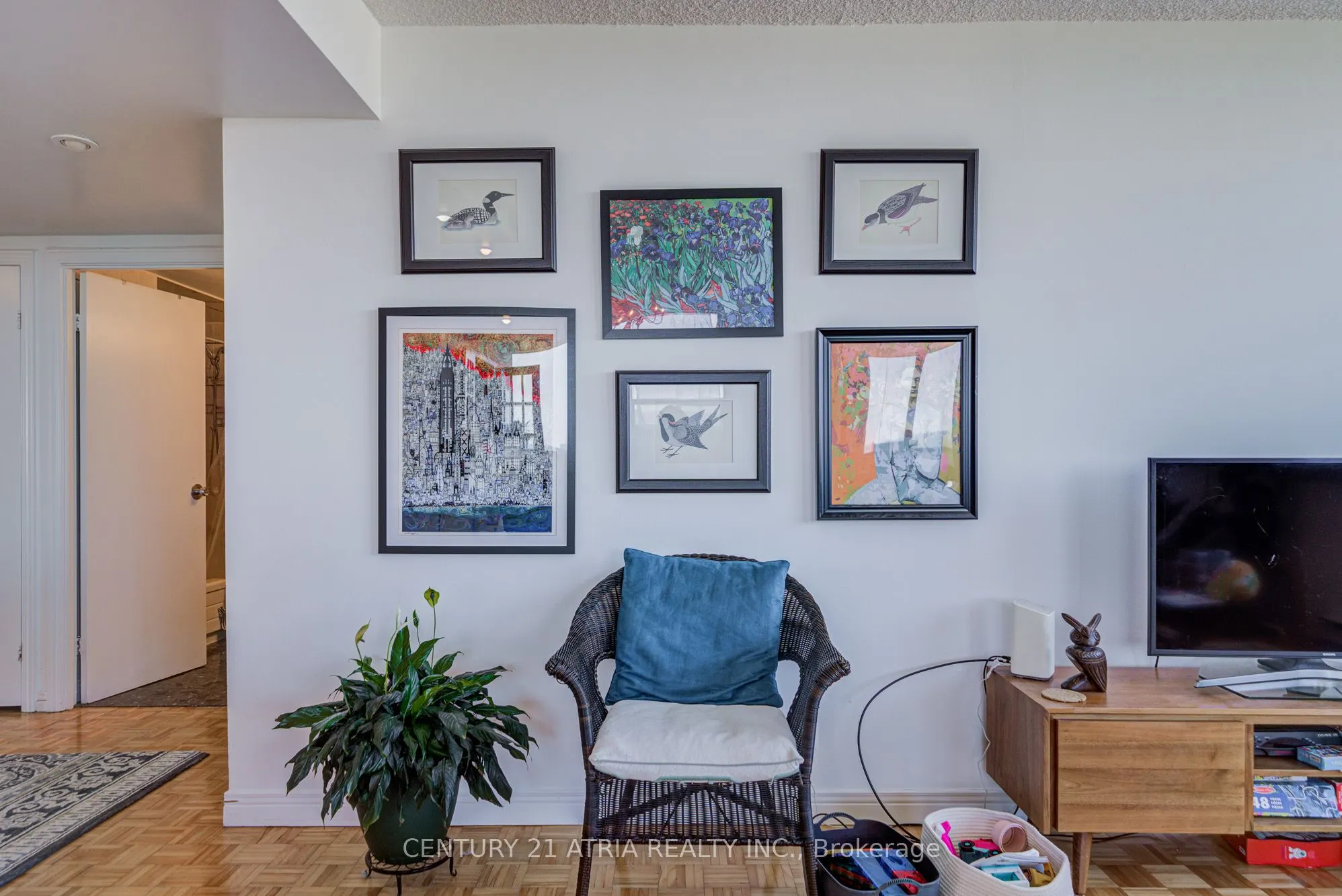 914 Yonge Street, #1911