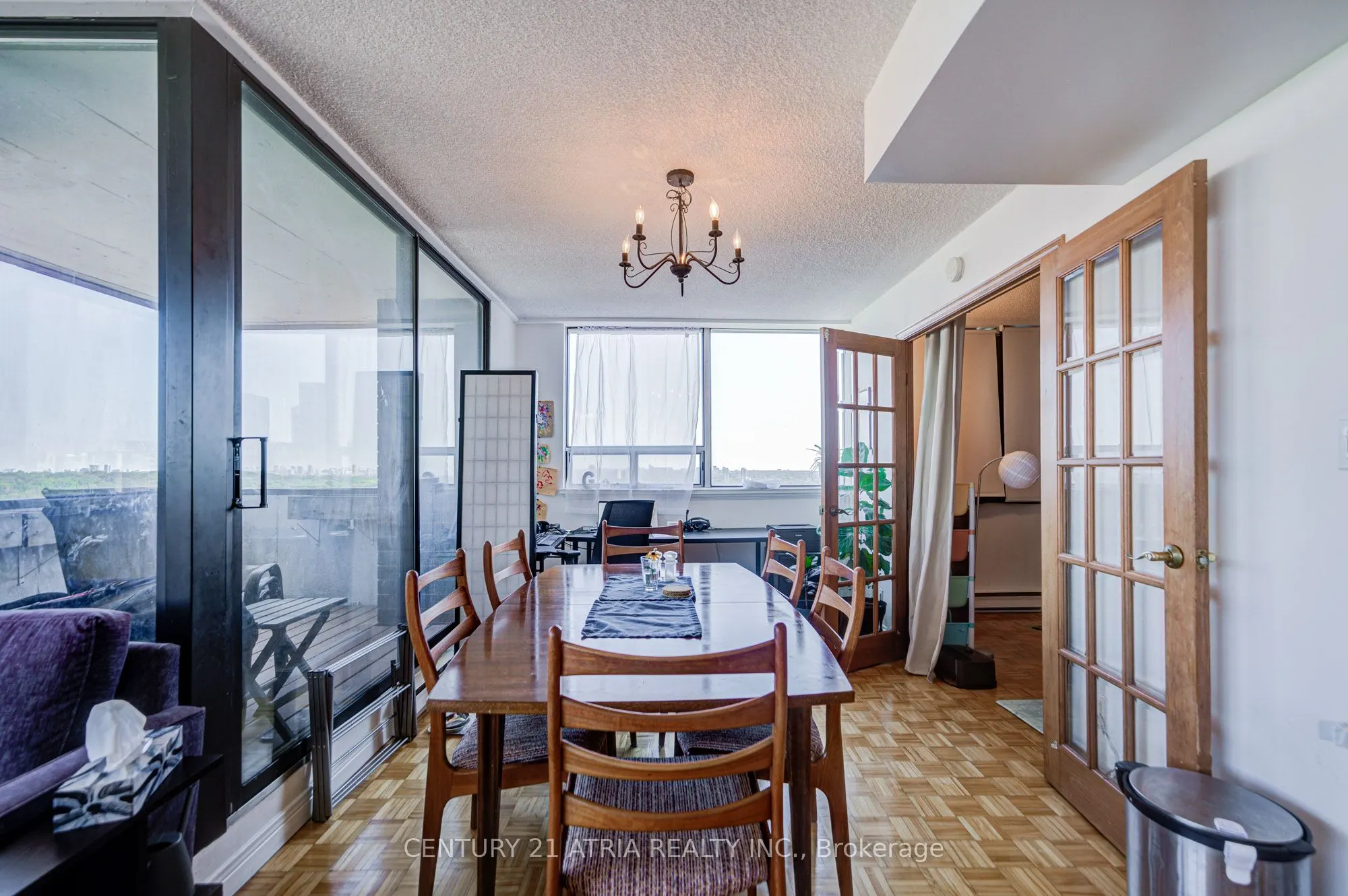 914 Yonge Street, #1911
