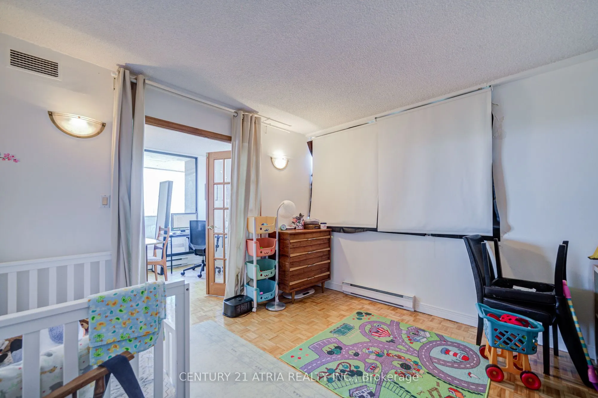 914 Yonge Street, #1911