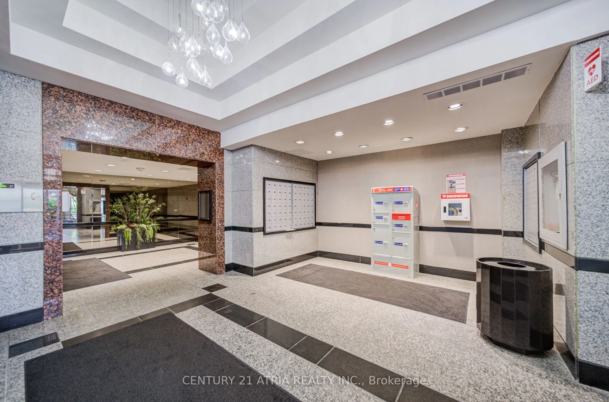 914 Yonge Street, #1911