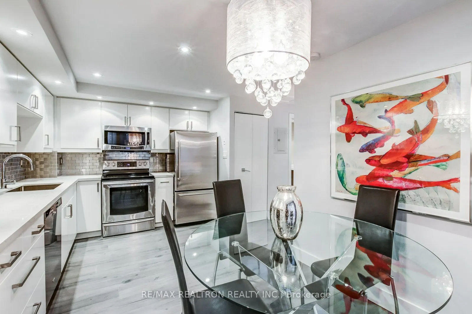 80 Cumberland Street, #301