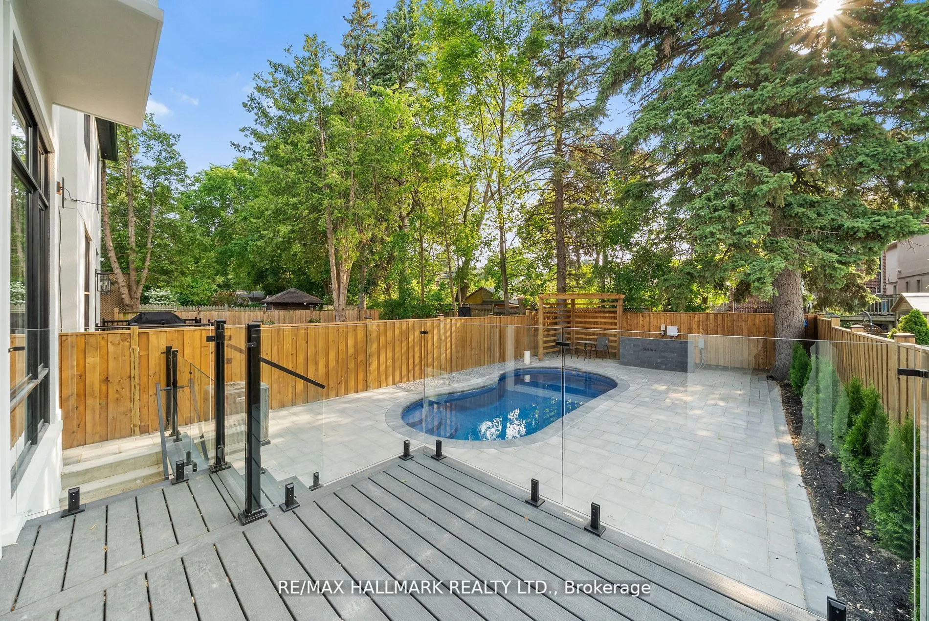 112 Randolph Road