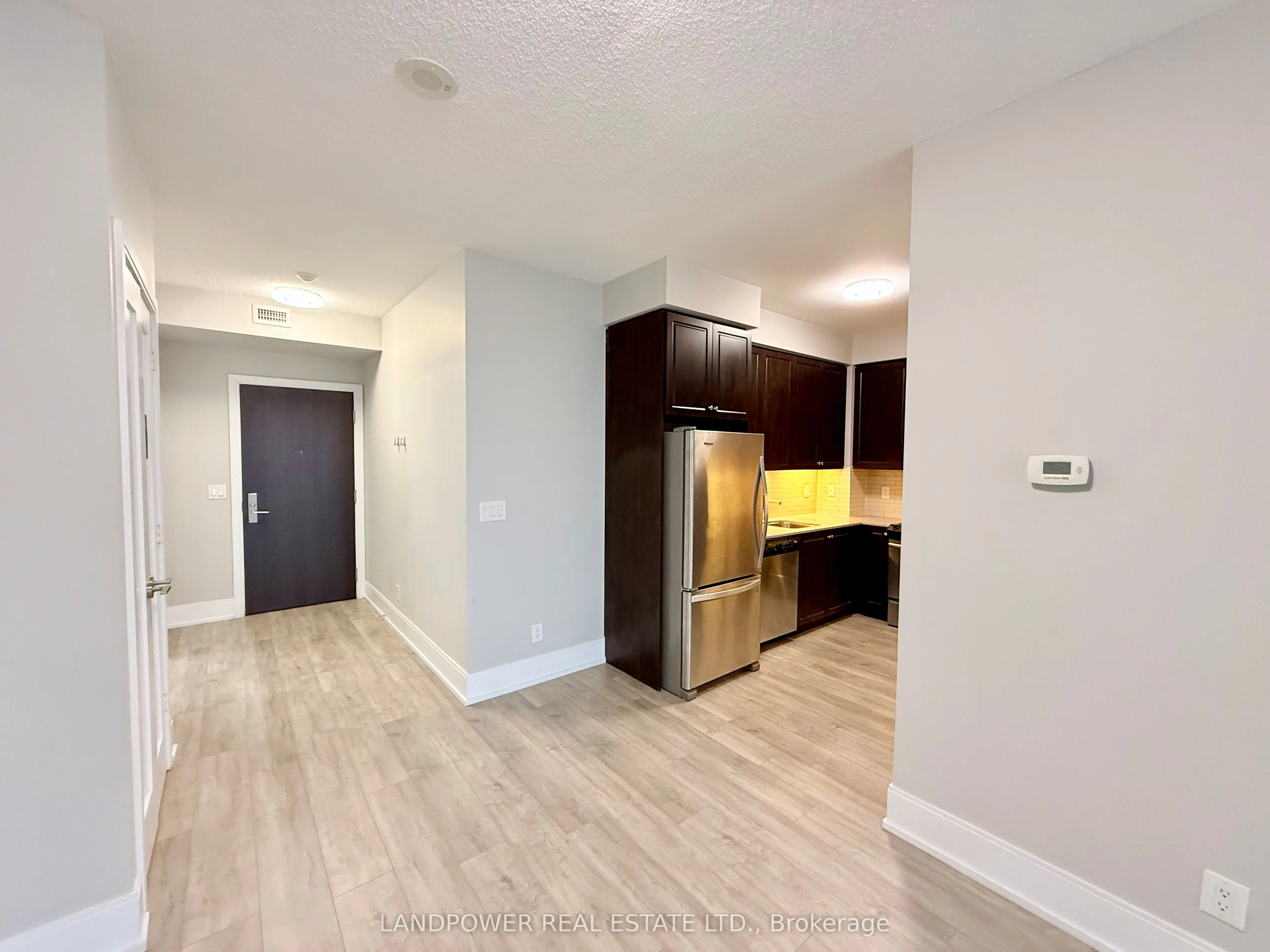 70 Roehampton Avenue, #1611