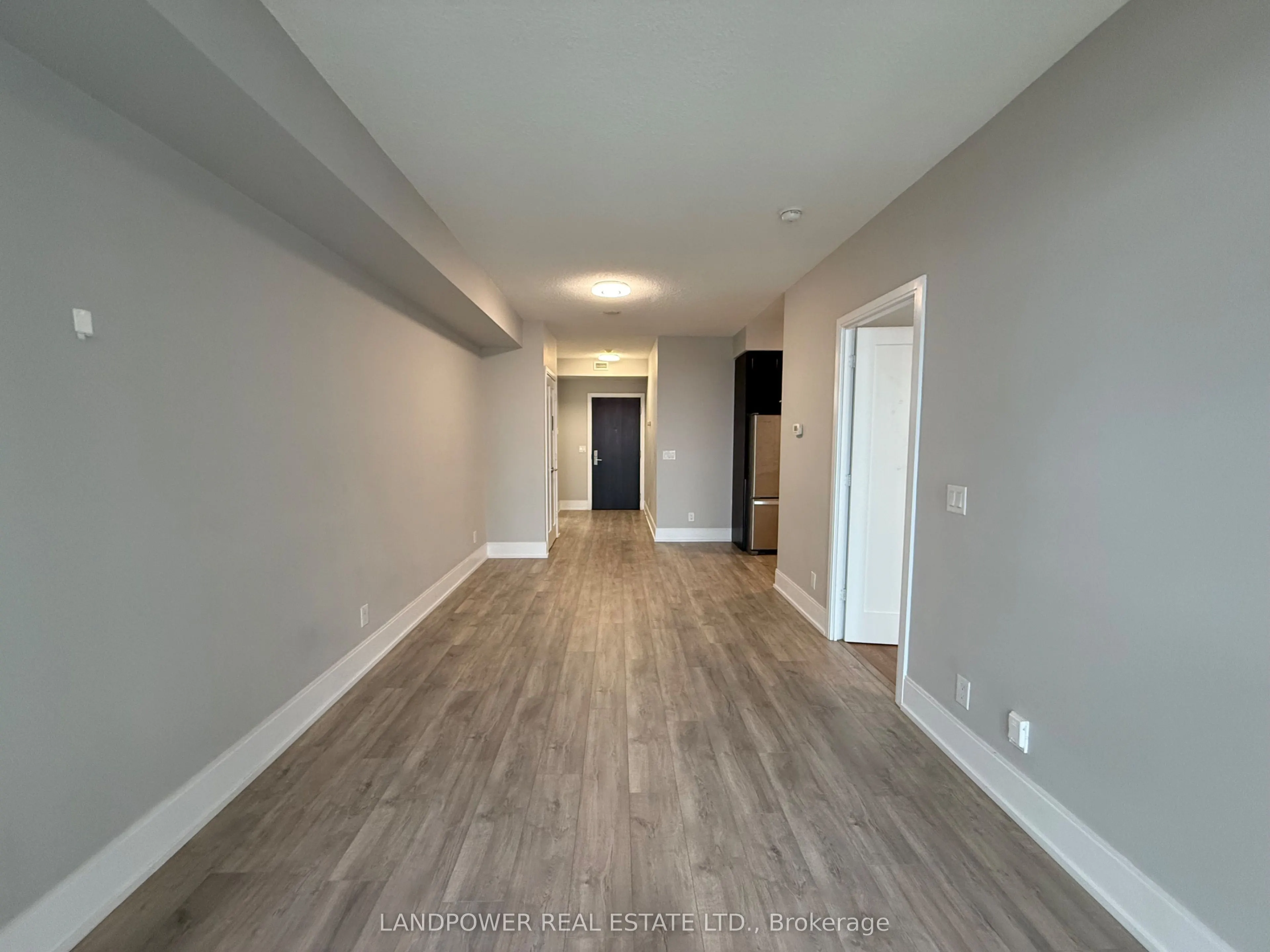70 Roehampton Avenue, #1611