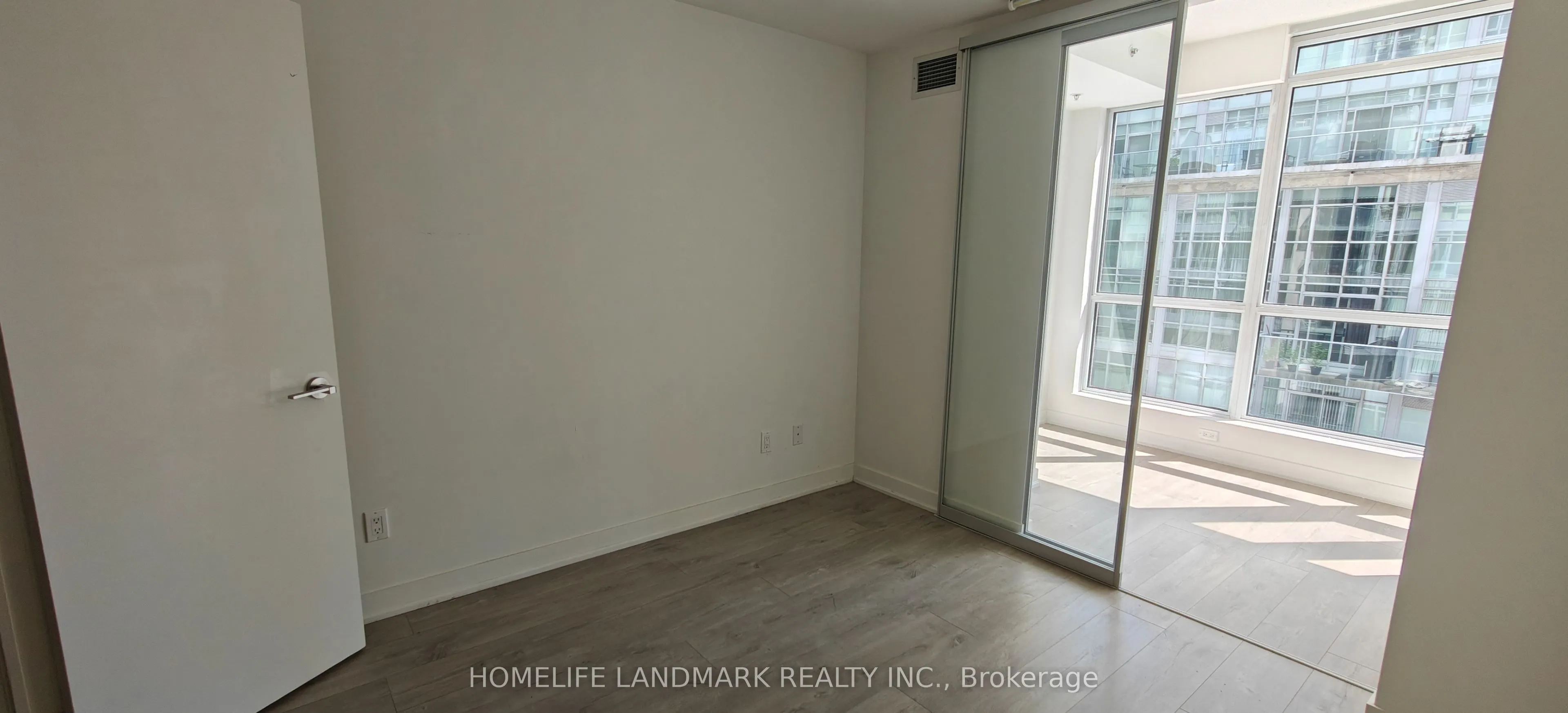 30 Nelson Street, #1106