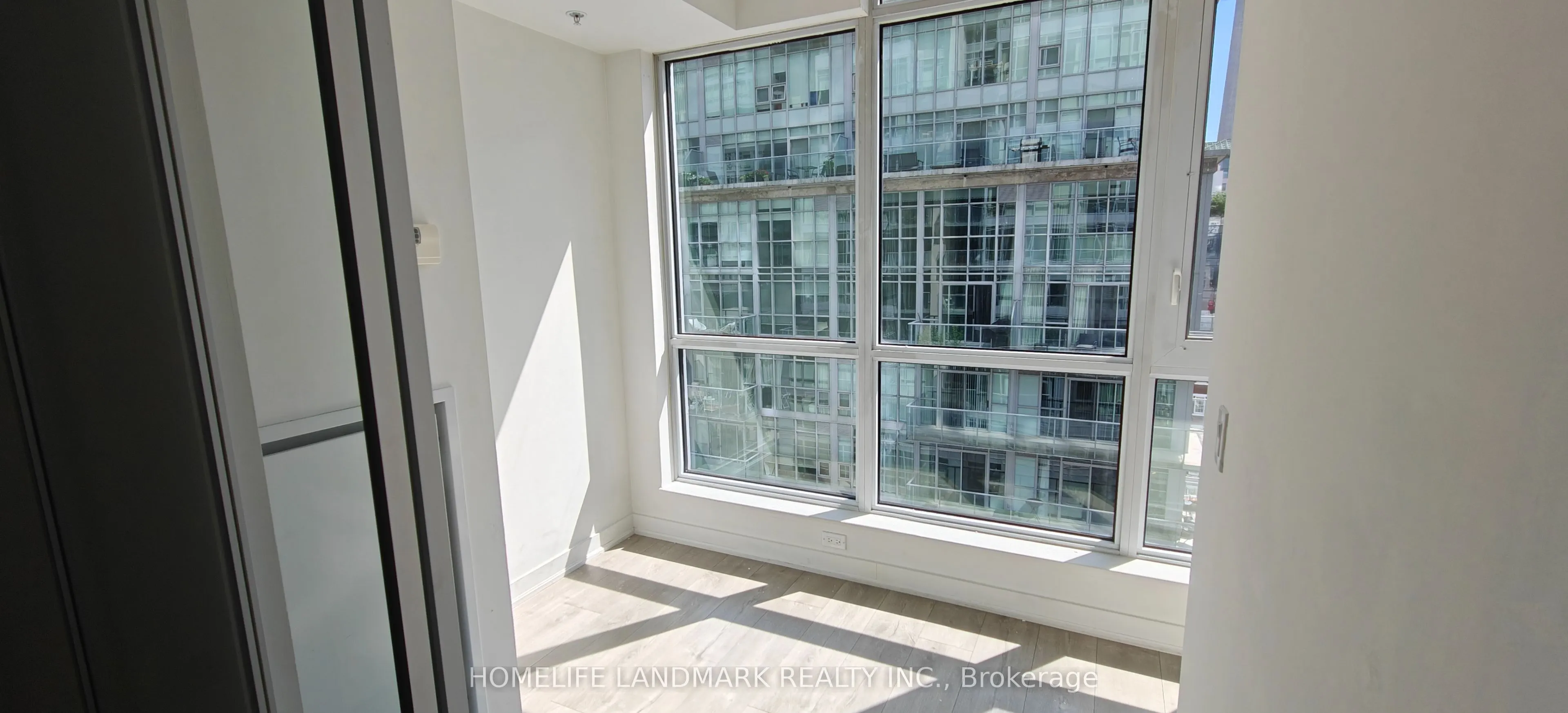 30 Nelson Street, #1106