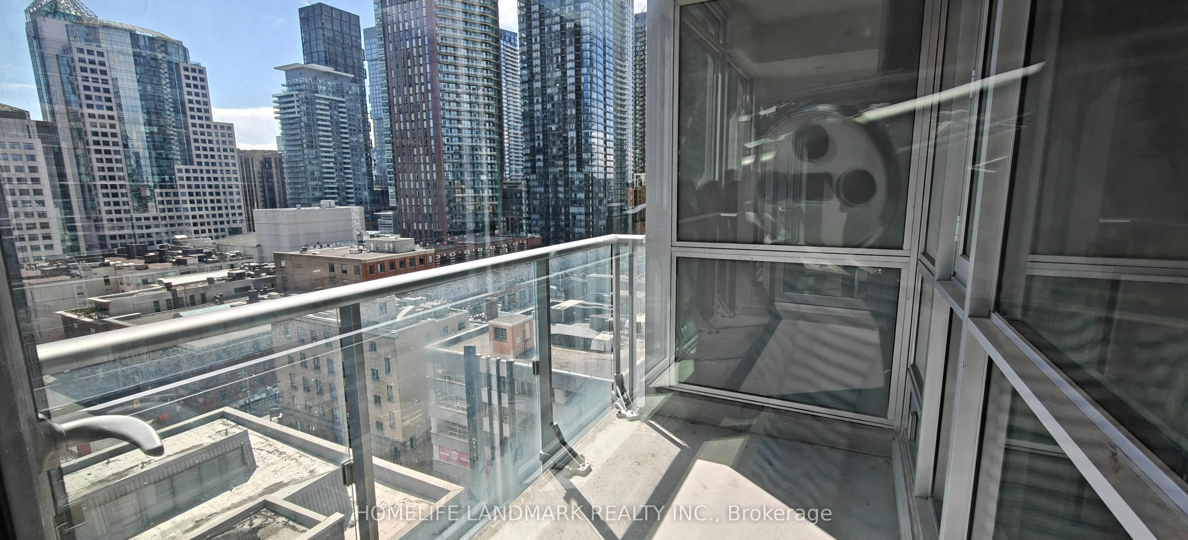 30 Nelson Street, #1106
