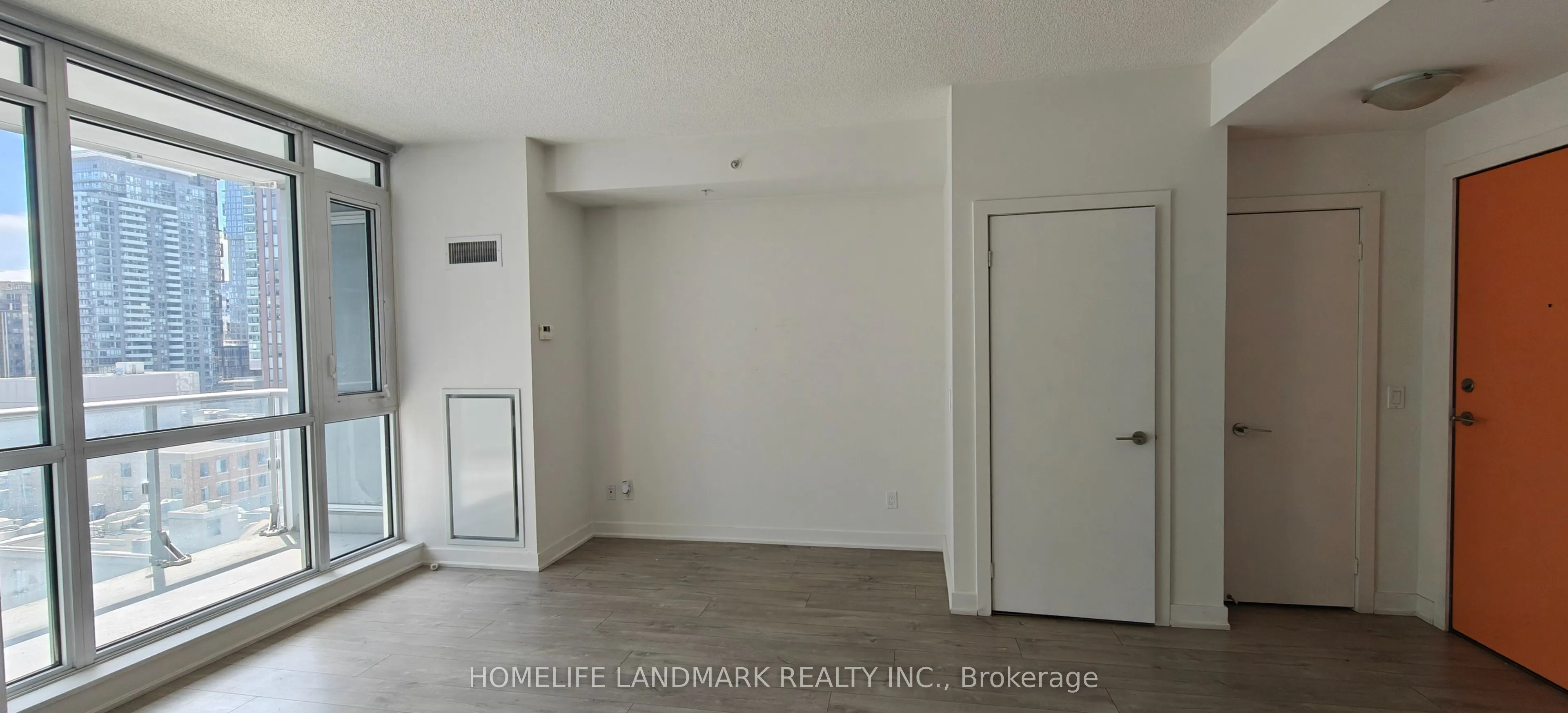 30 Nelson Street, #1106