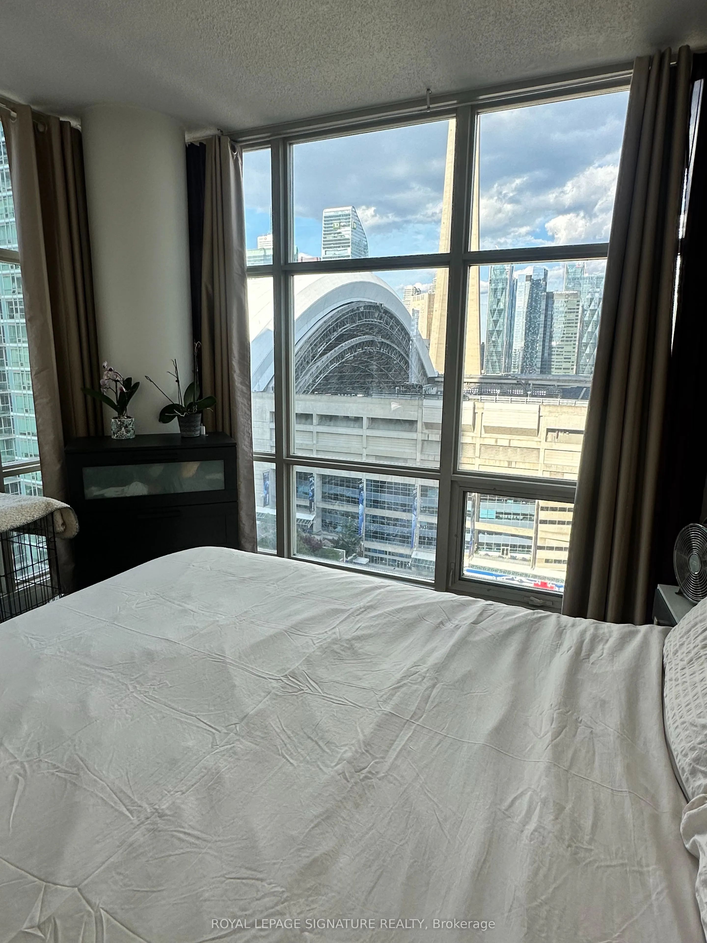 10 Navy Wharf Court, #2106