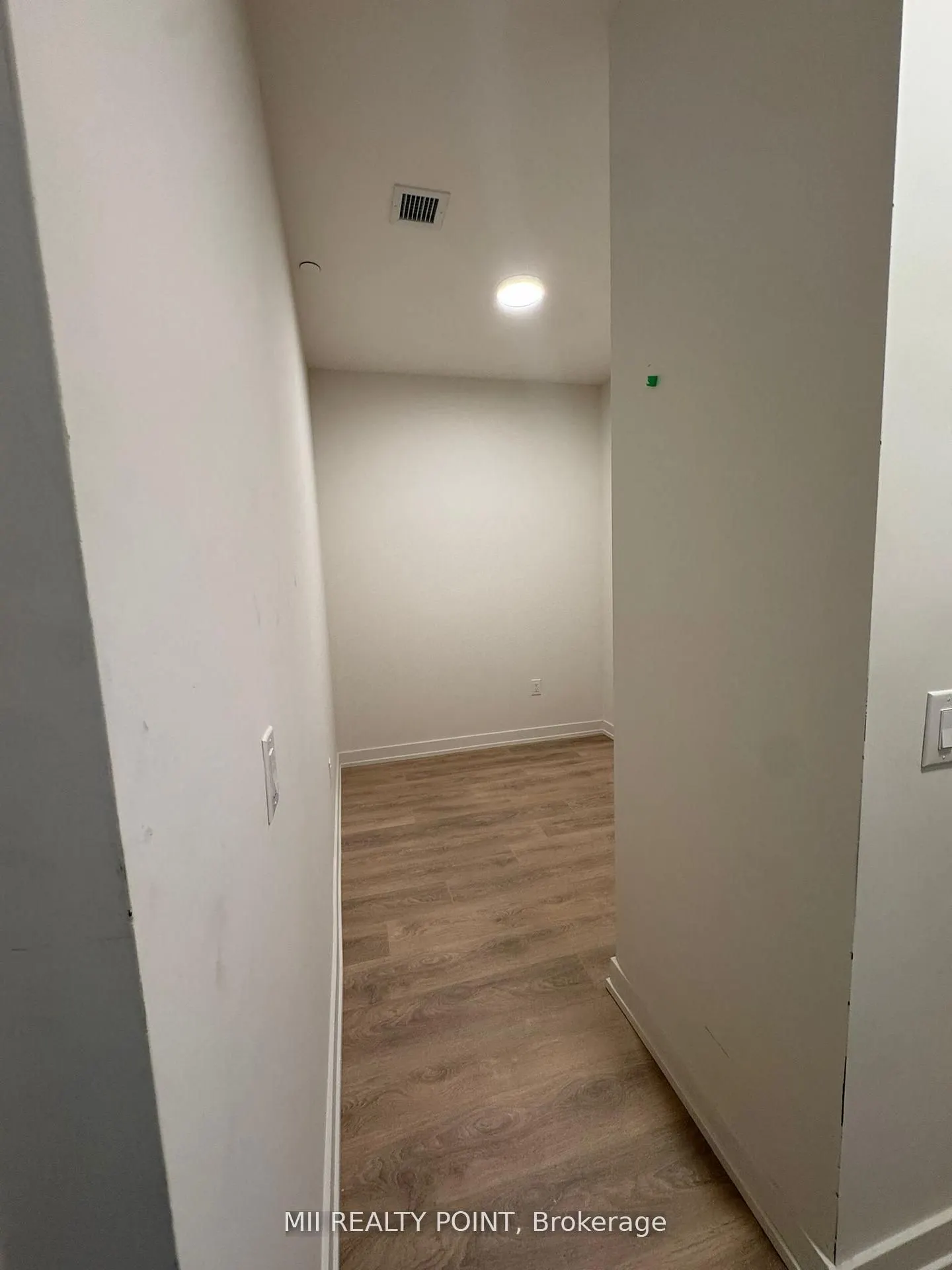 181 Sterling Road, #1515