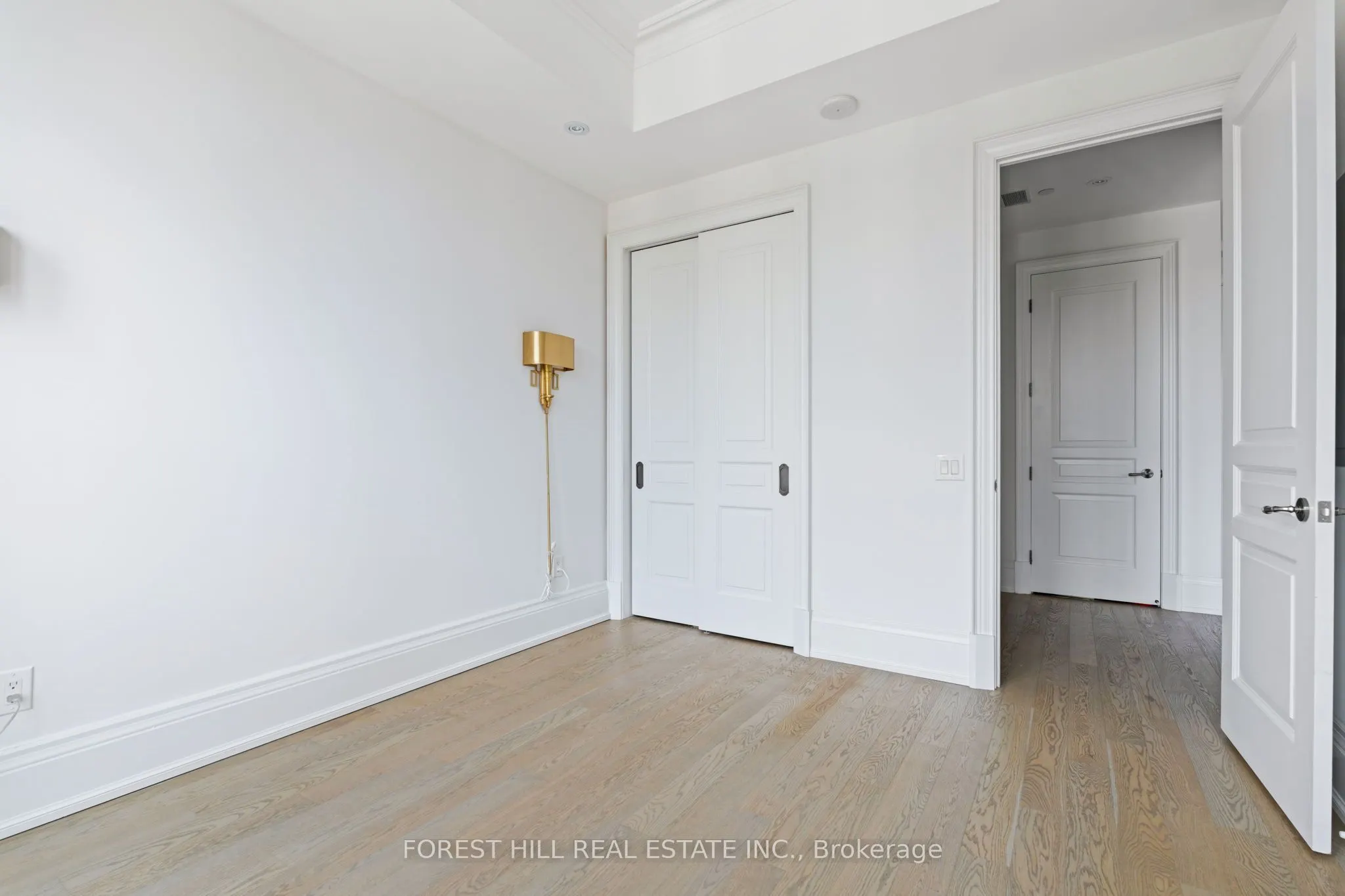 133 Hazelton Avenue, #506