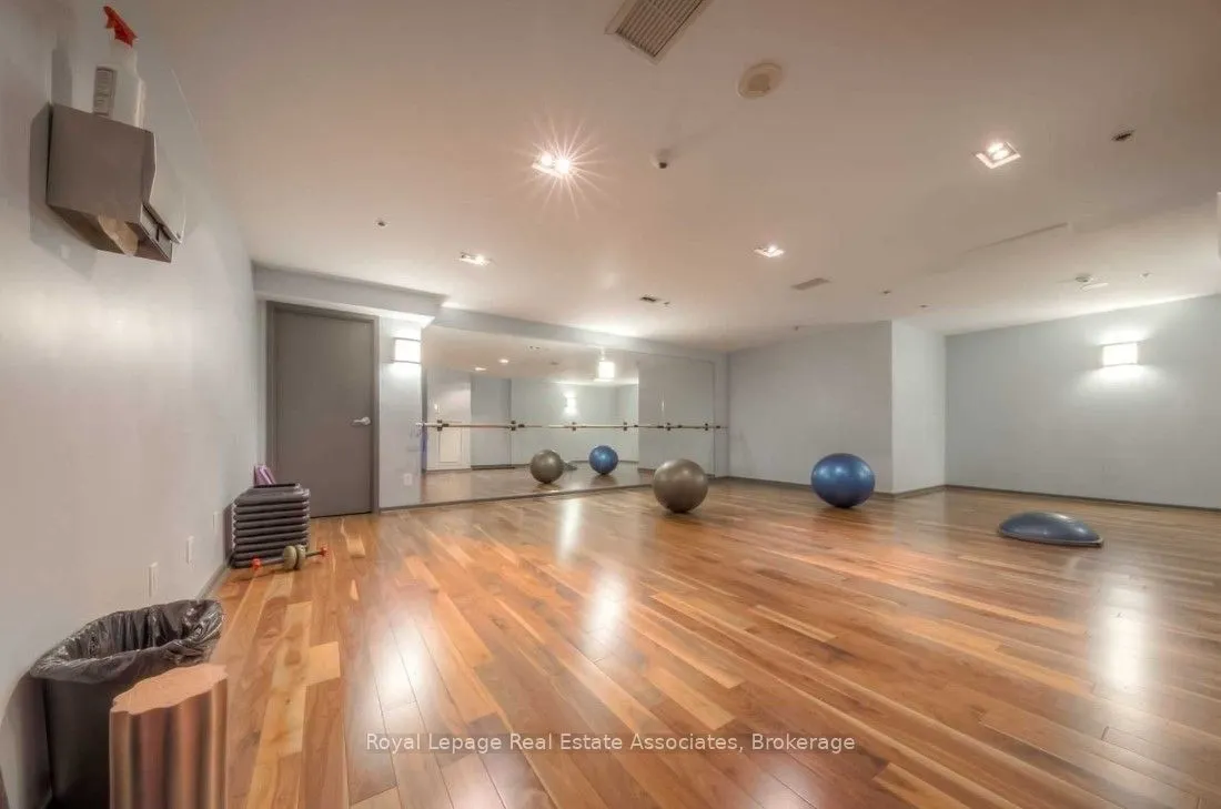 231 Fort York Boulevard, #1904