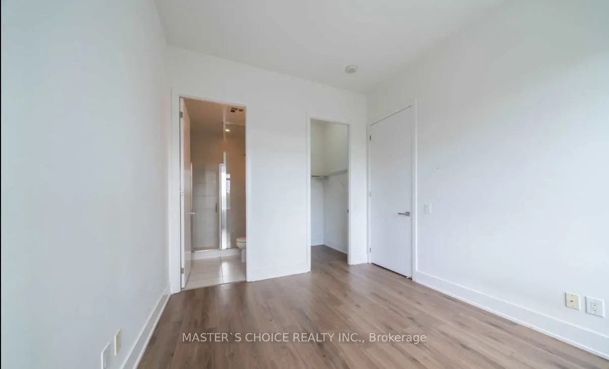 111 St Clair Avenue W, #409