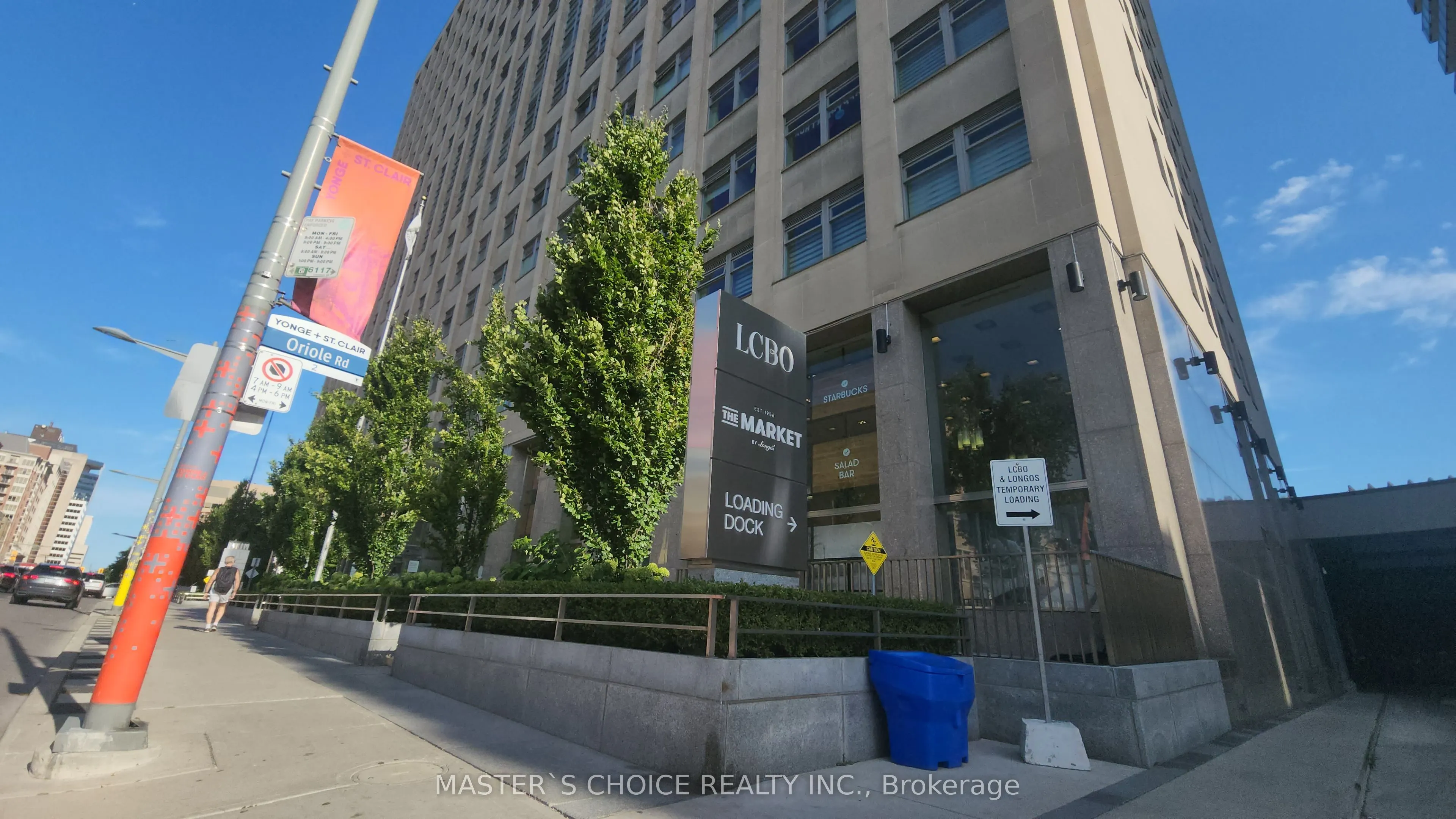 111 St Clair Avenue W, #409