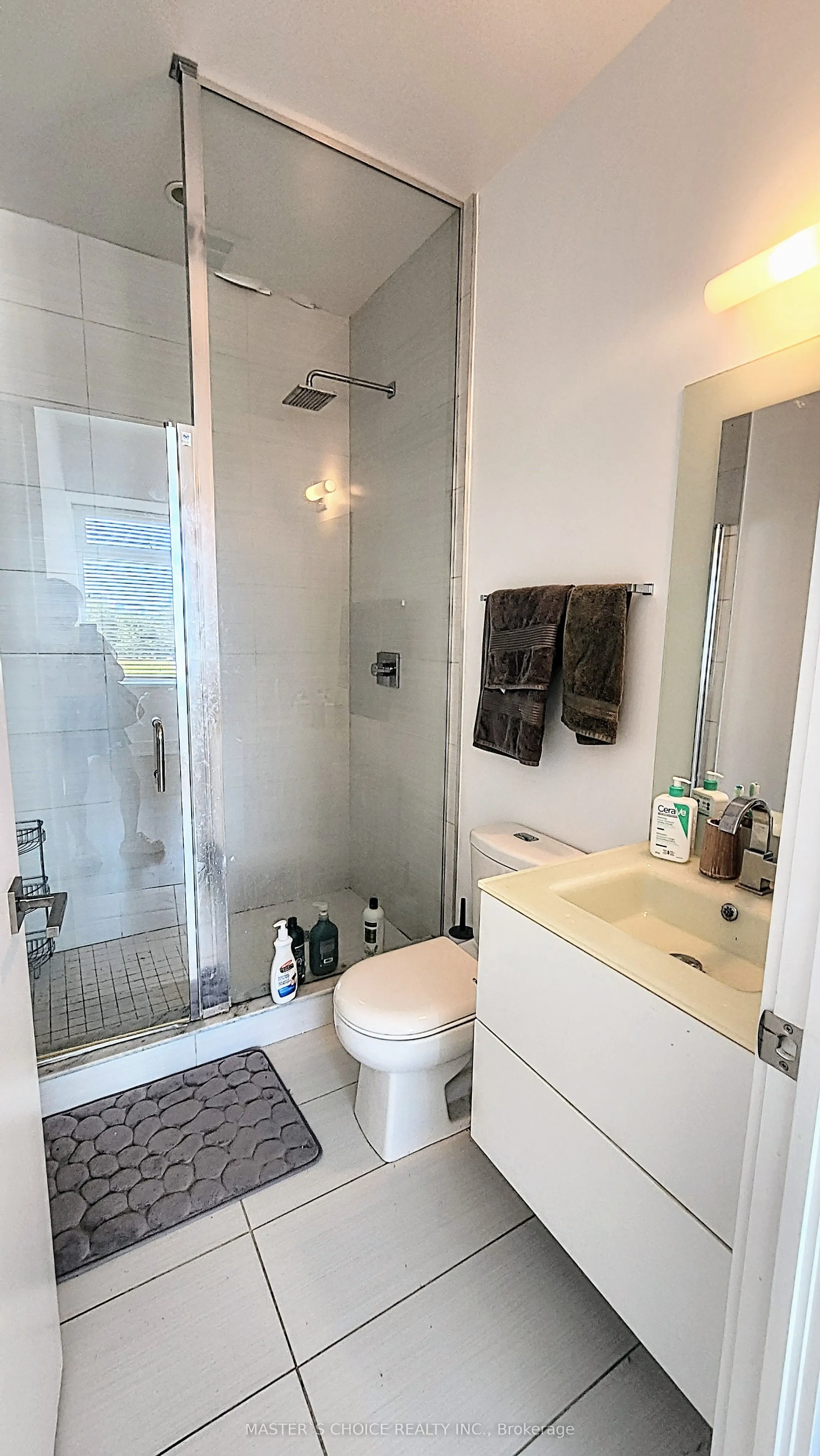 111 St Clair Avenue W, #409