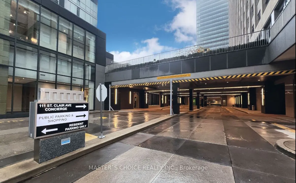 111 St Clair Avenue W, #409