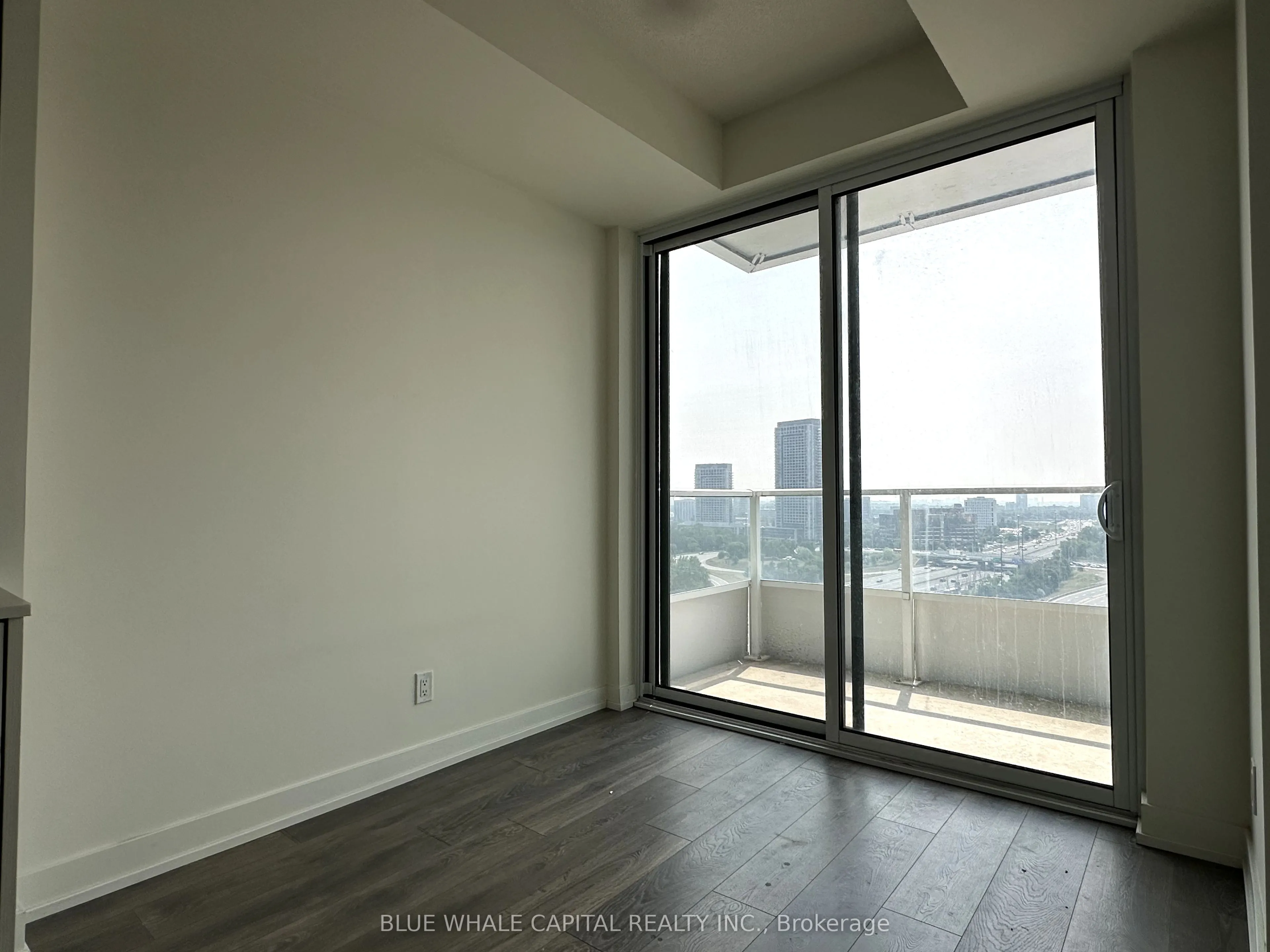 180 Fairview Mall Drive, #1813