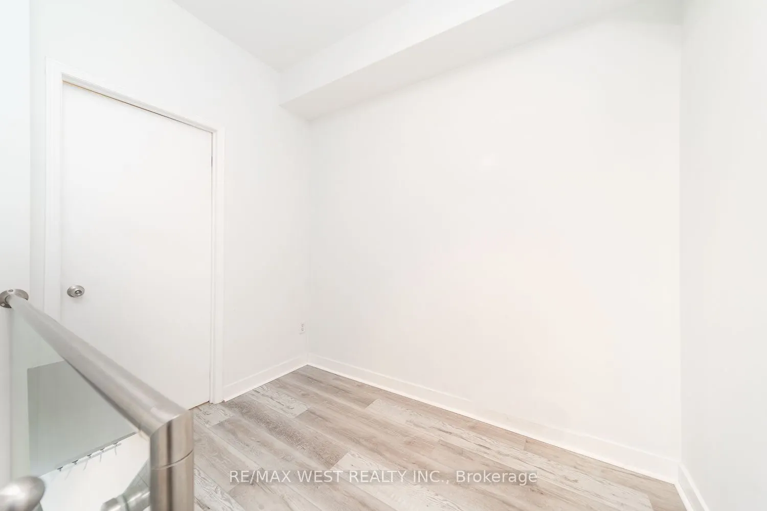 500 Richmond Street W, #309