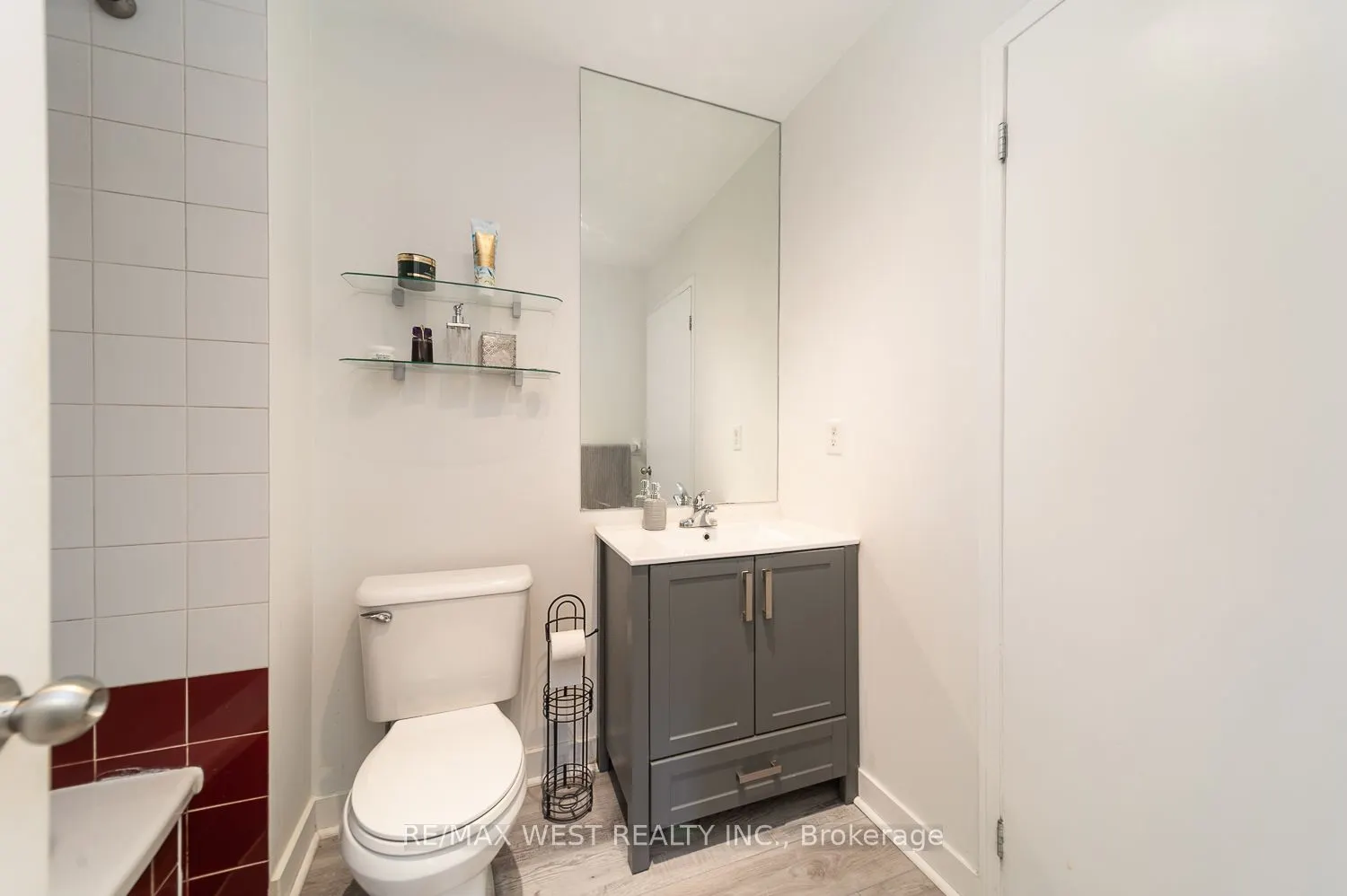 500 Richmond Street W, #309