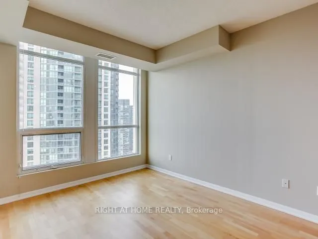 628 Fleet Street, #2307