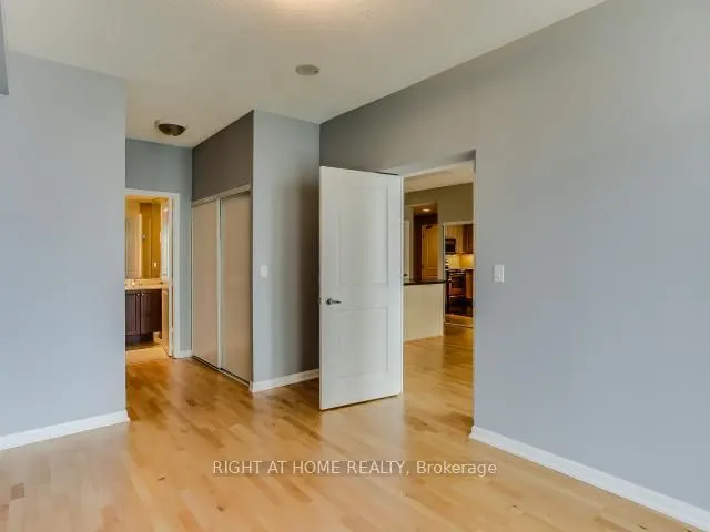 628 Fleet Street, #2307