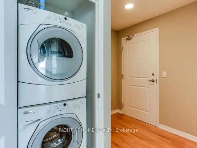 628 Fleet Street, #2307