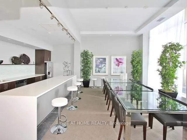 628 Fleet Street, #2307