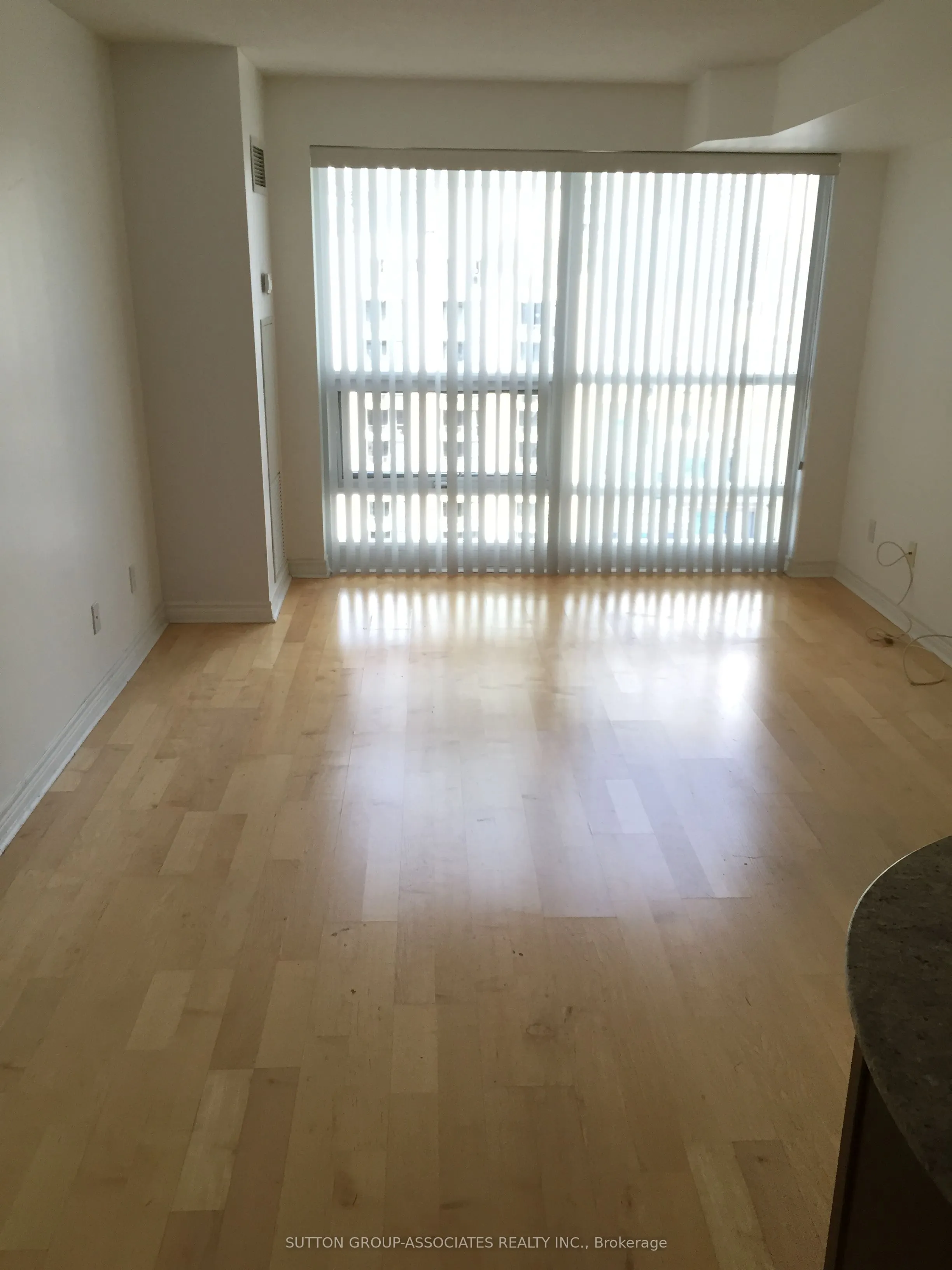 763 Bay Street, #1914