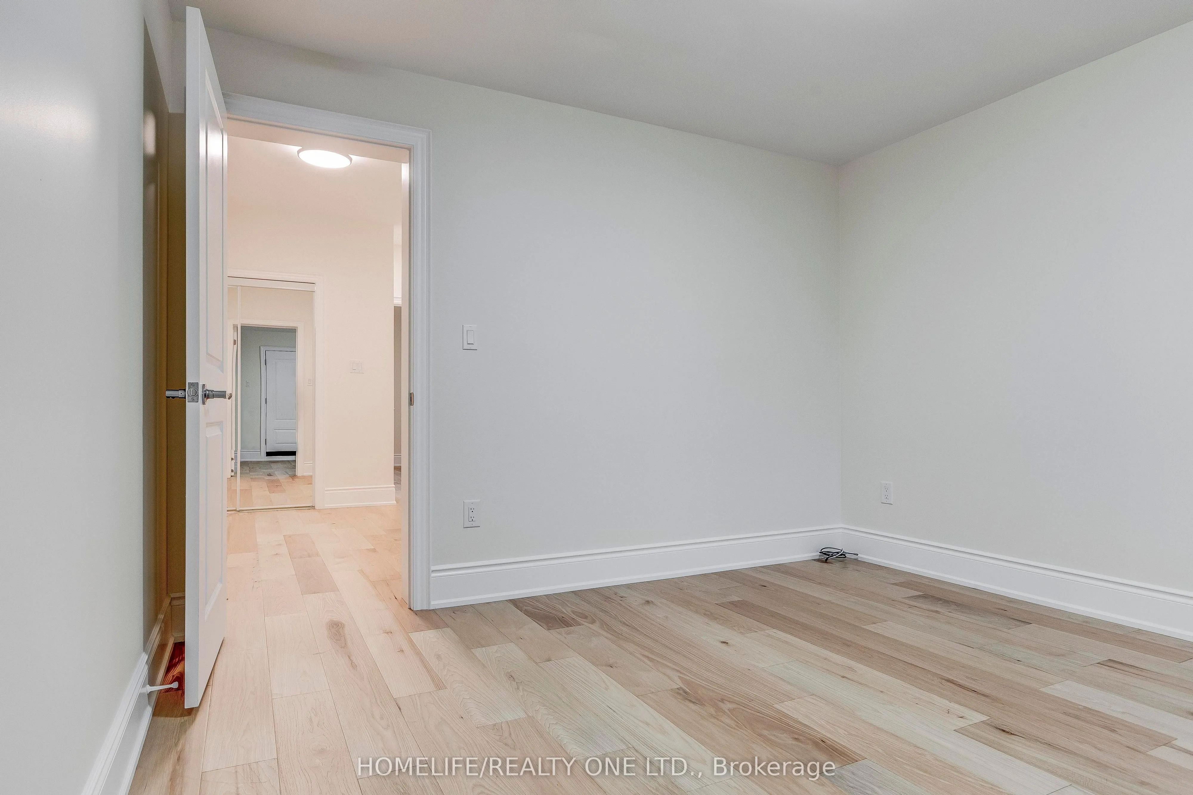 6 Jersey Avenue