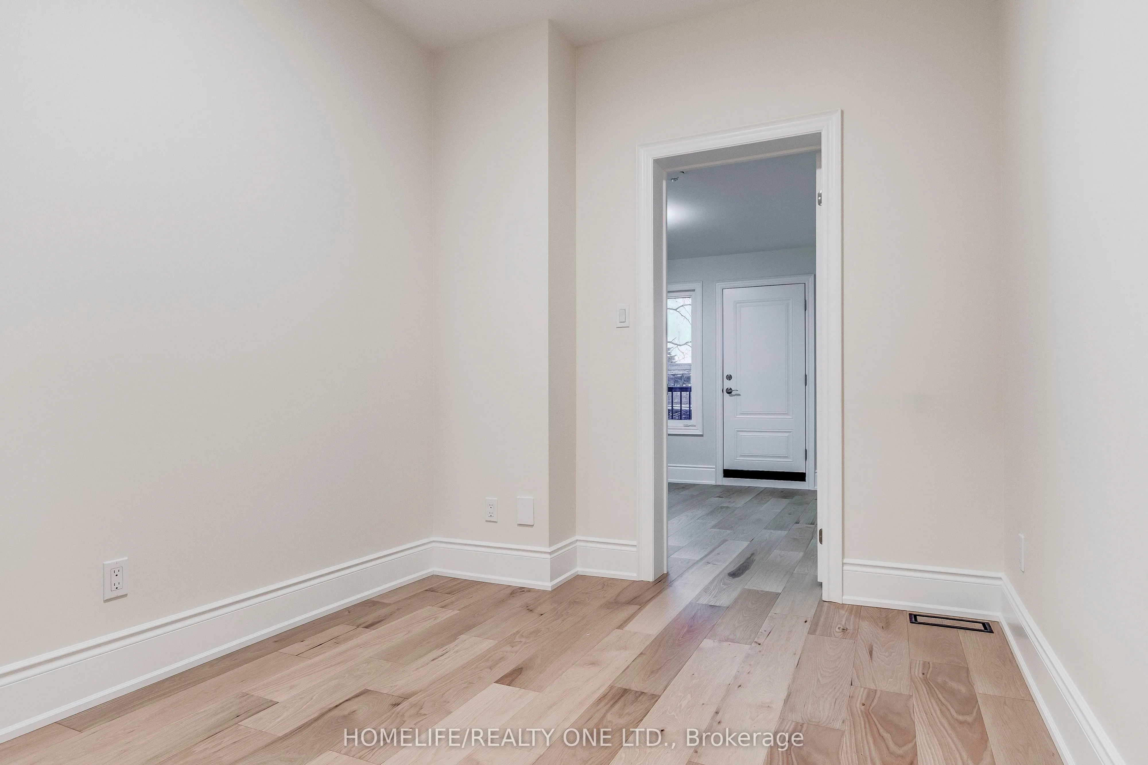 6 Jersey Avenue