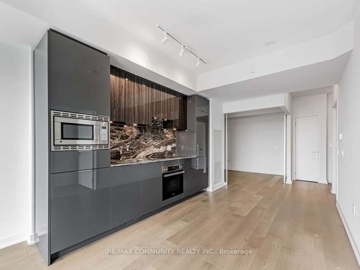 50 O'Neill Road E, #3001
