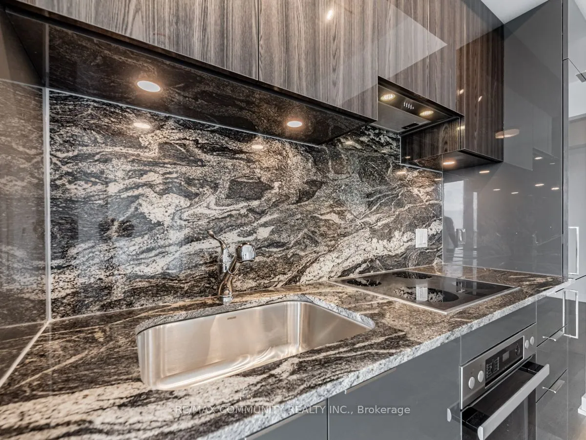 50 O'Neill Road E, #3001
