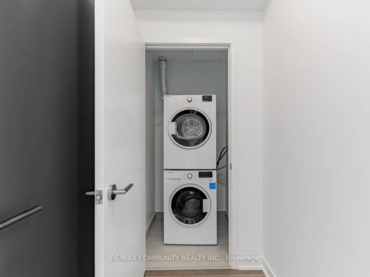 50 O'Neill Road E, #3001