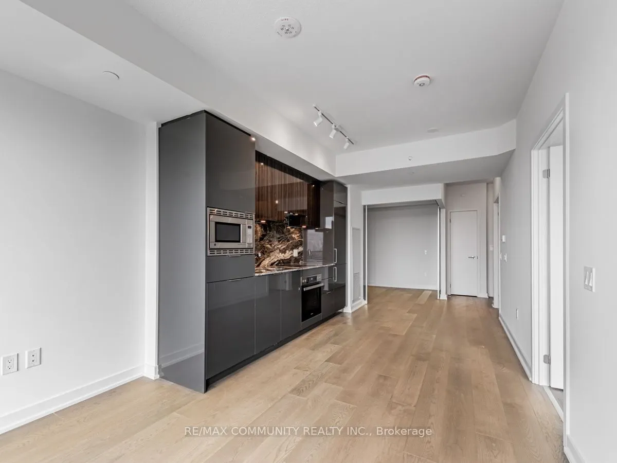 50 O'Neill Road E, #3001