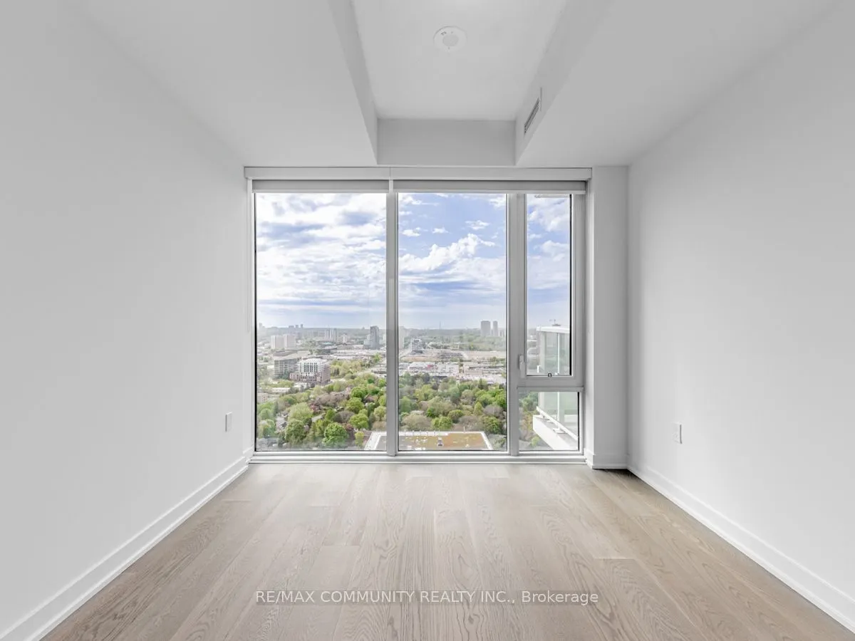 50 O'Neill Road E, #3001