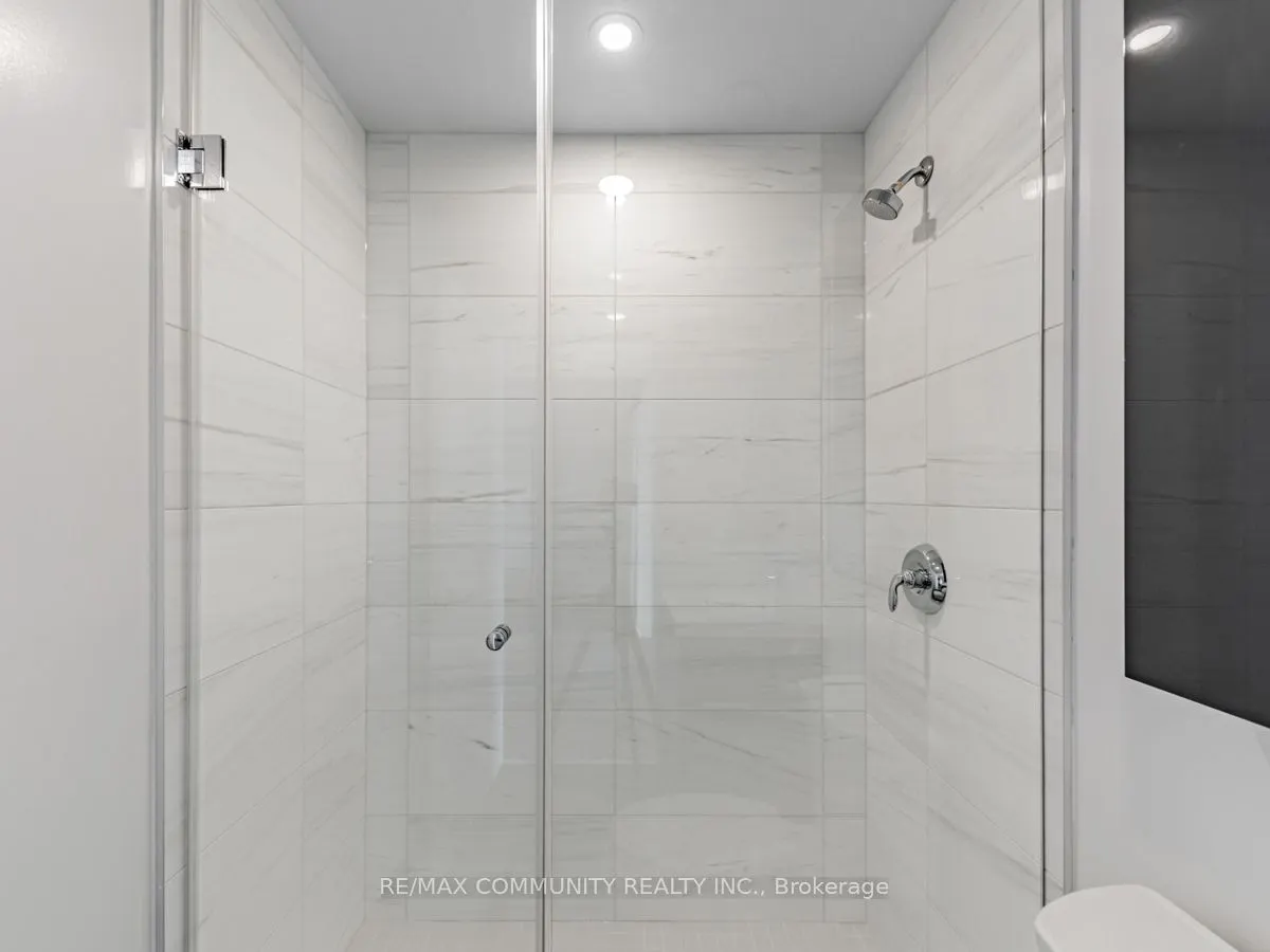 50 O'Neill Road E, #3001