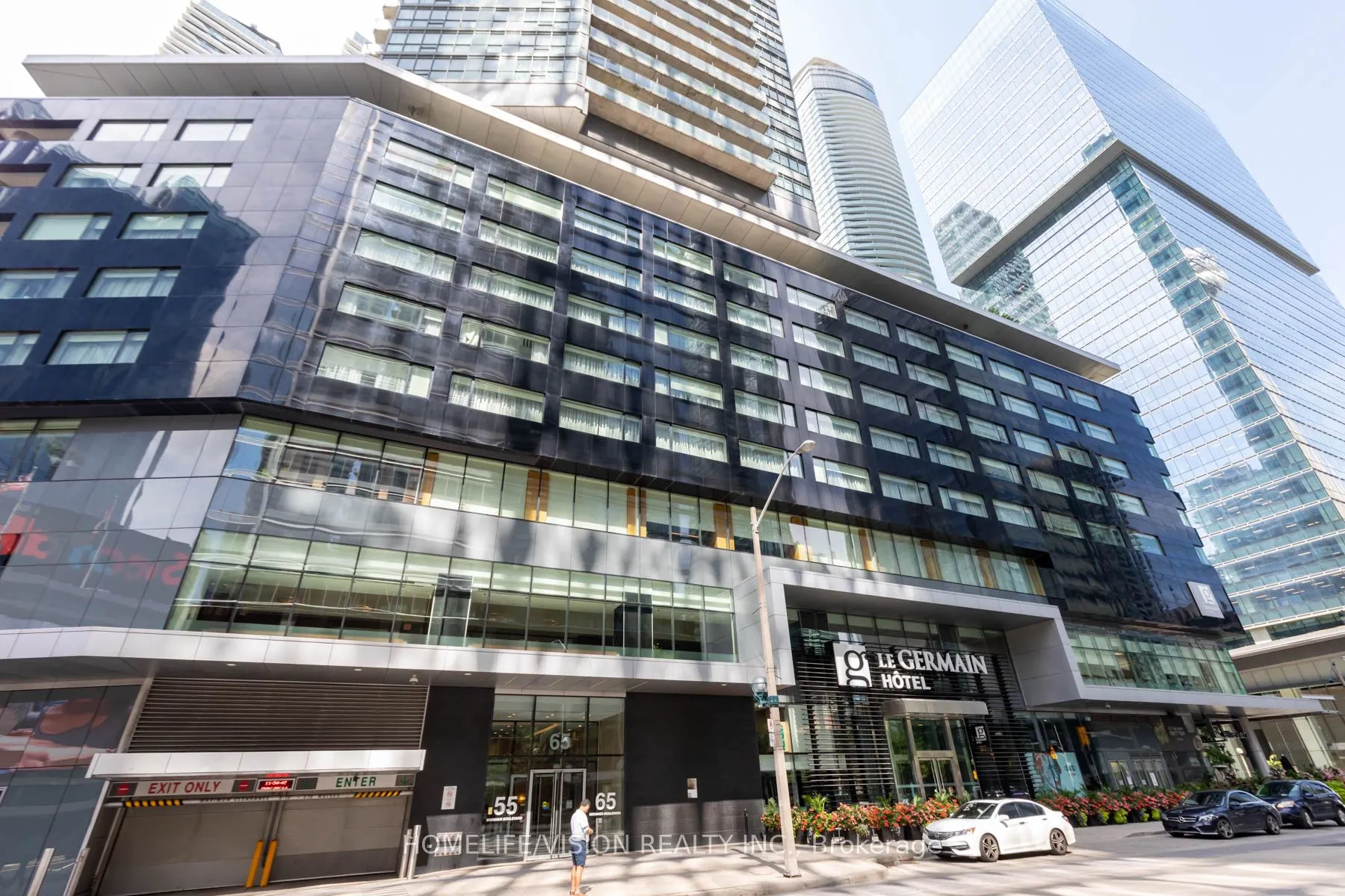 55 Bremner Boulevard E, #3909