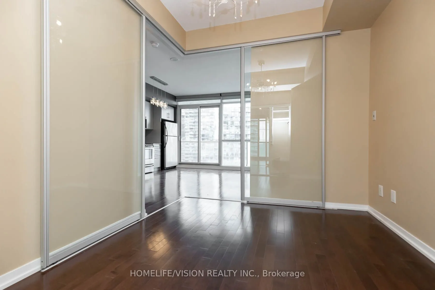 55 Bremner Boulevard E, #3909