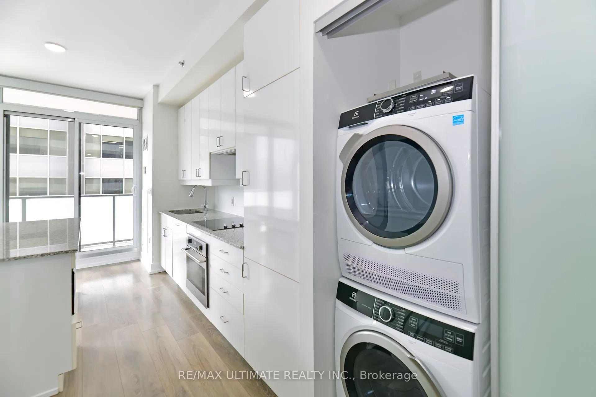 426 University Avenue, #1106