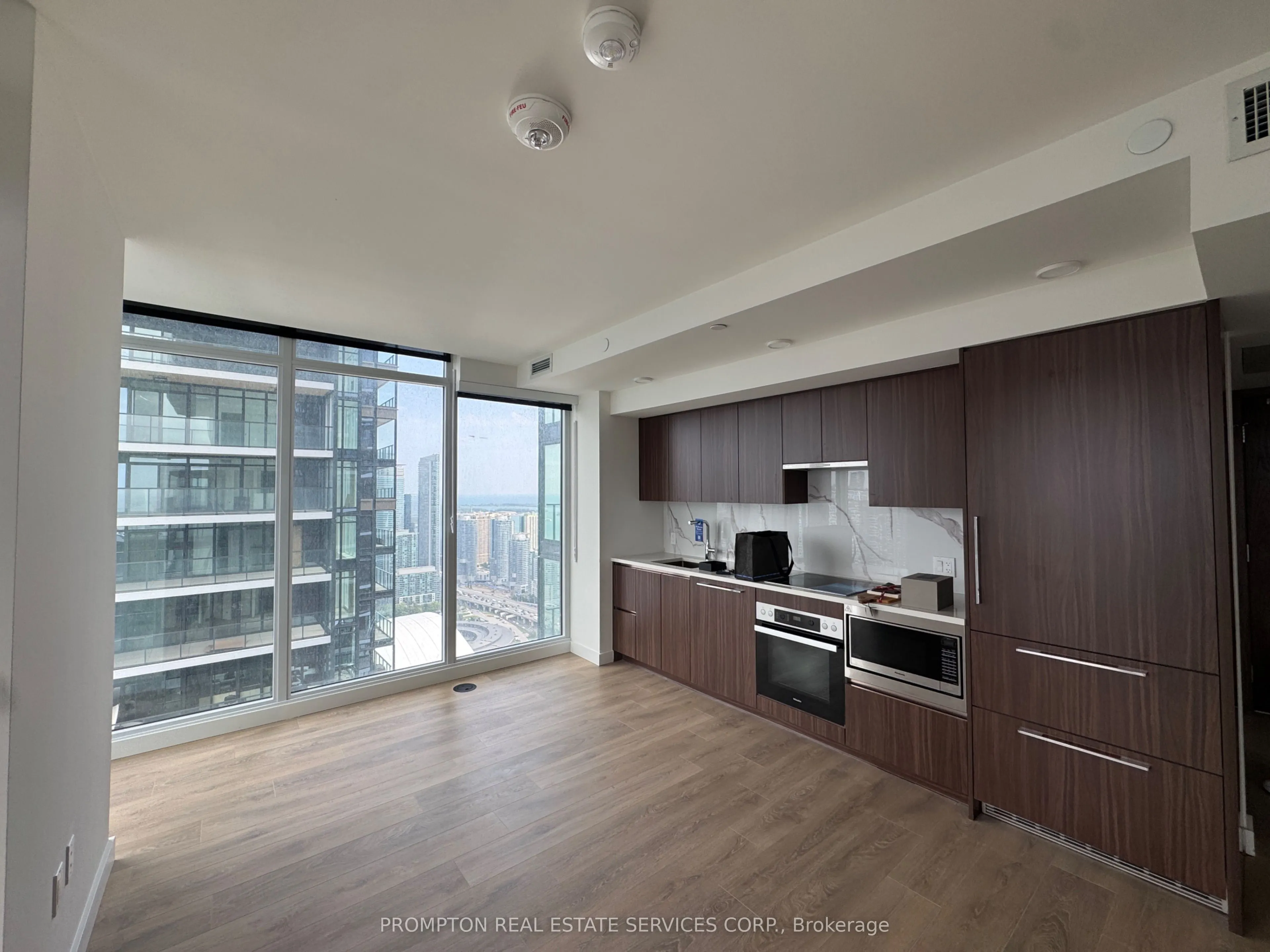 3 Concord Cityplace Way, #5905
