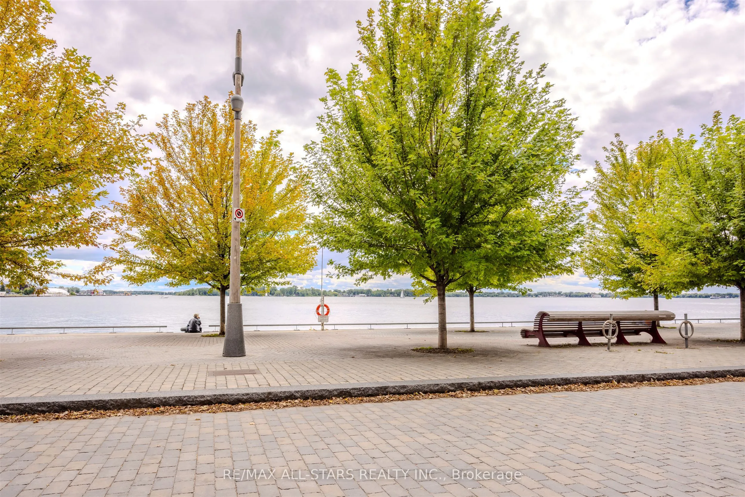 155 Merchants Wharf, #1328