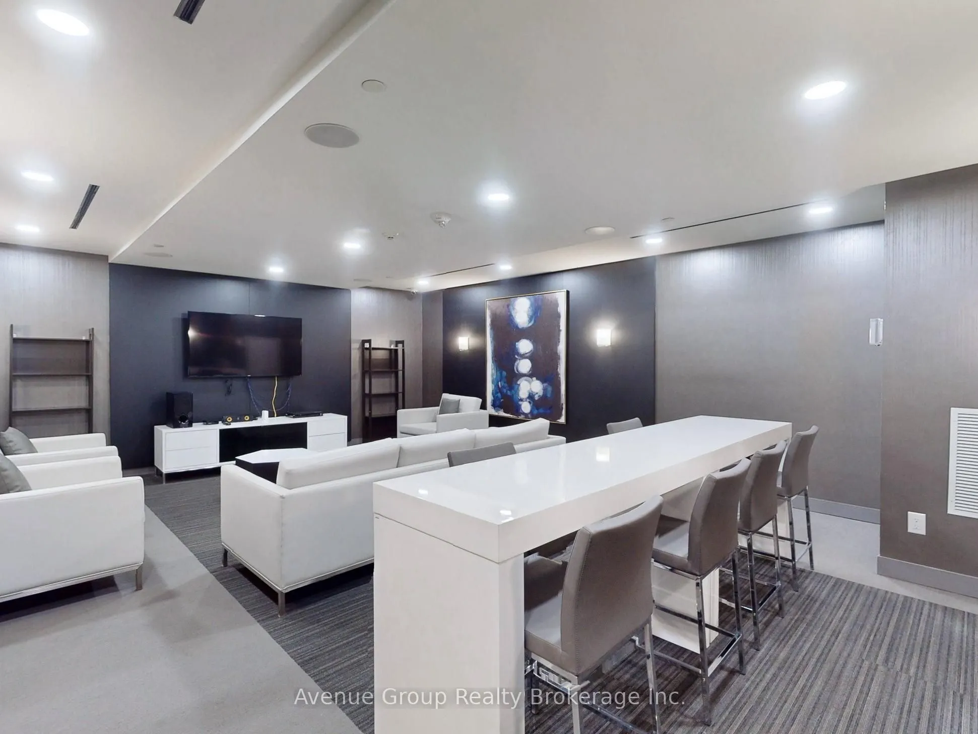 49 East Liberty Street, #2608