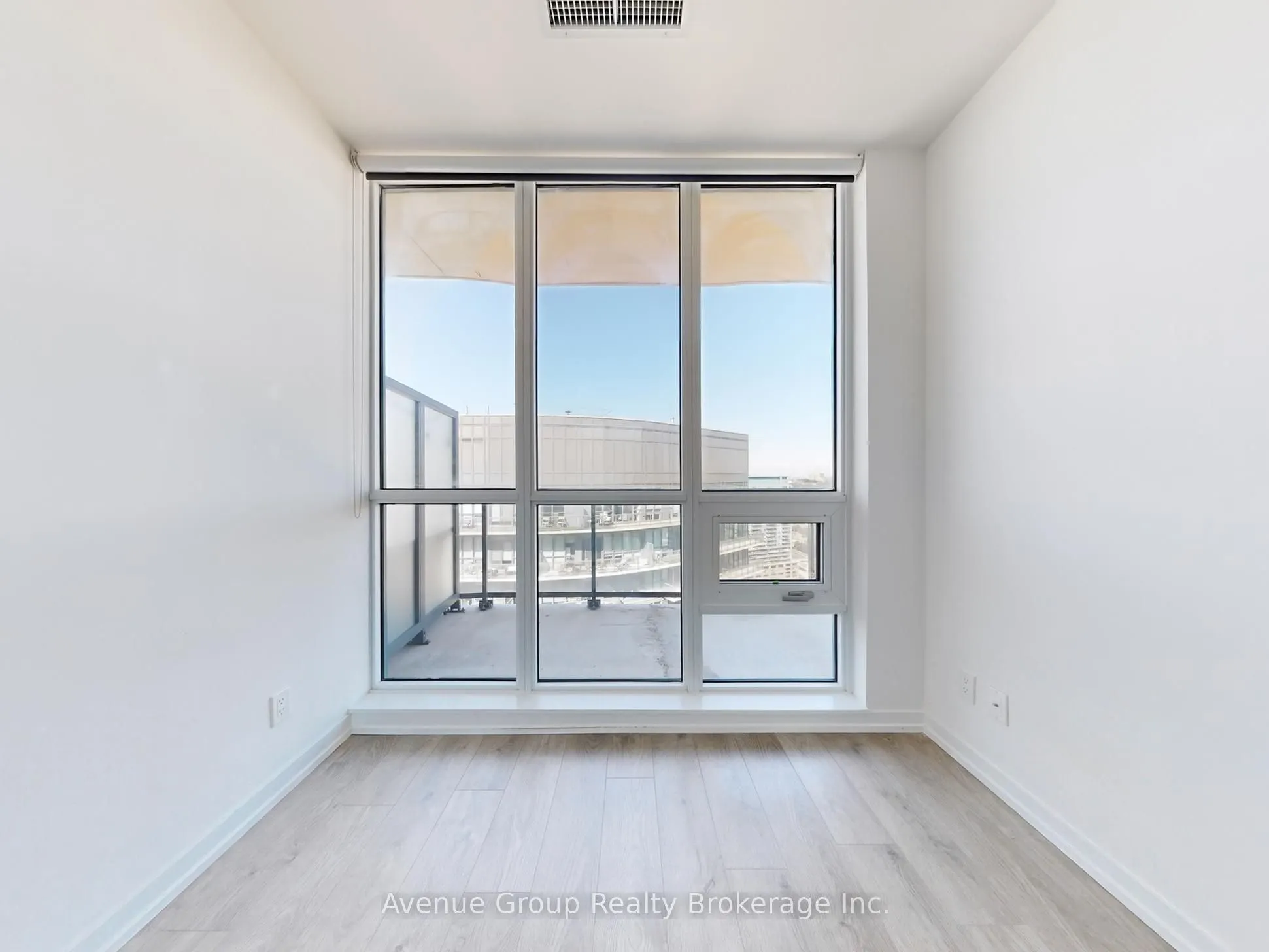 49 East Liberty Street, #2608