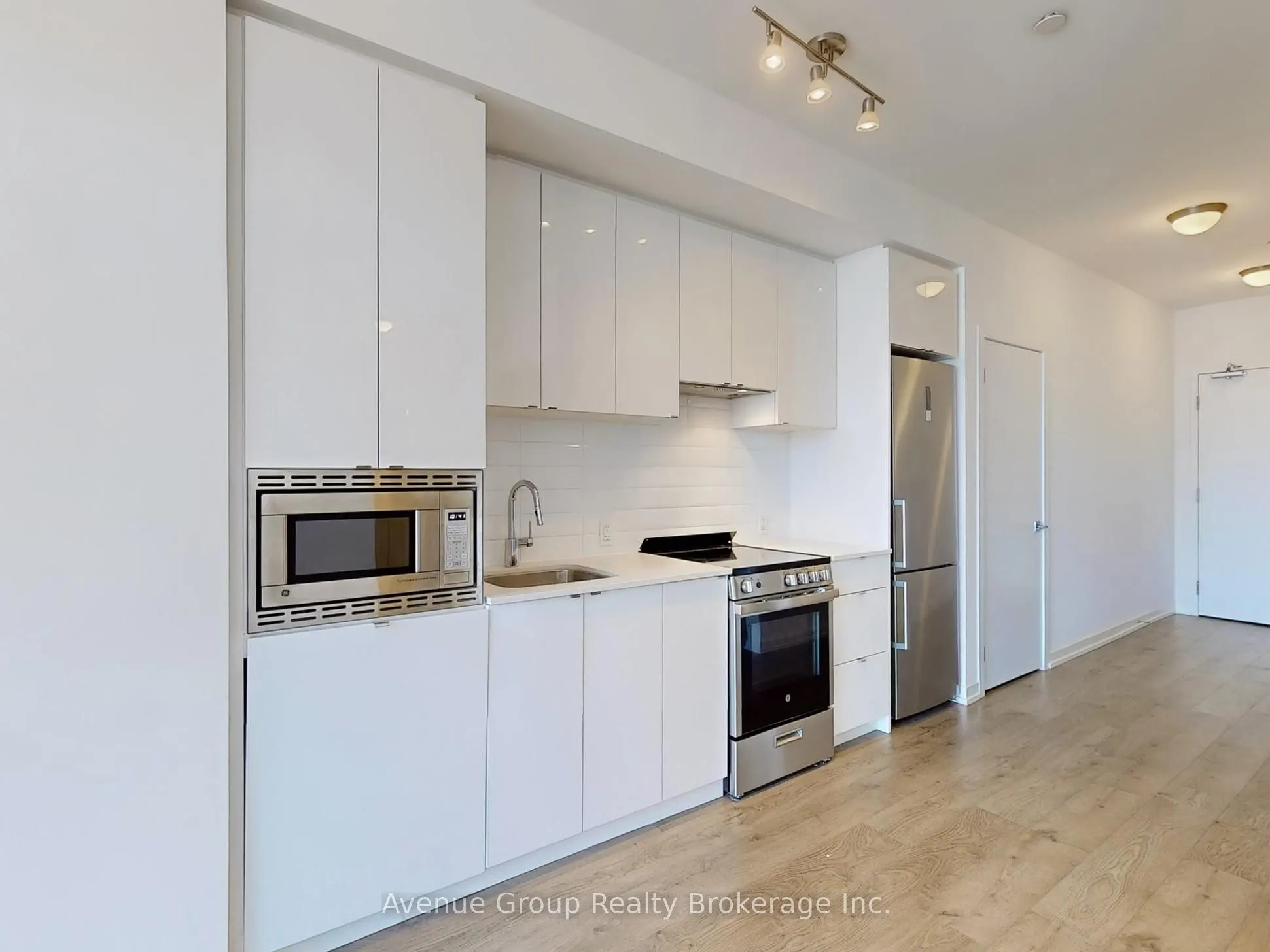 49 East Liberty Street, #2608