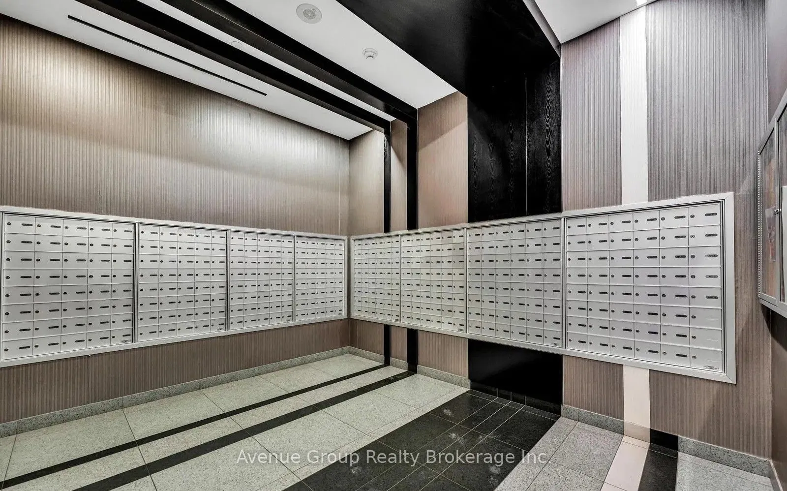 49 East Liberty Street, #2608