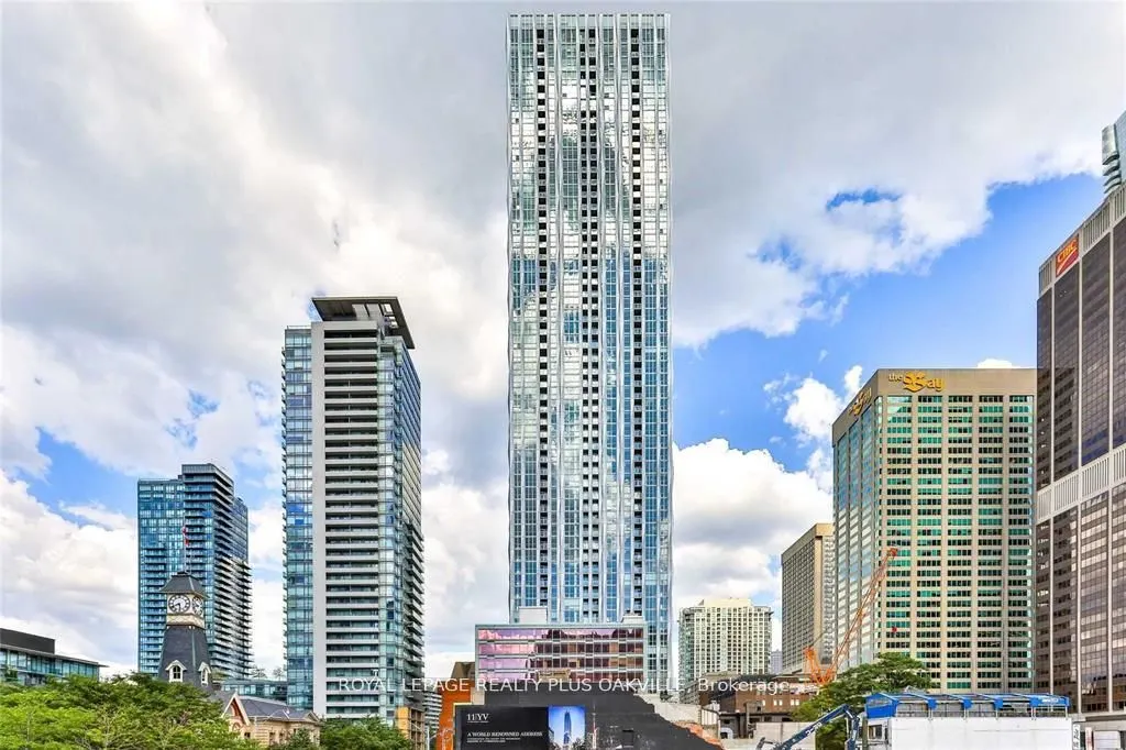1 Yorkville Avenue, #3406